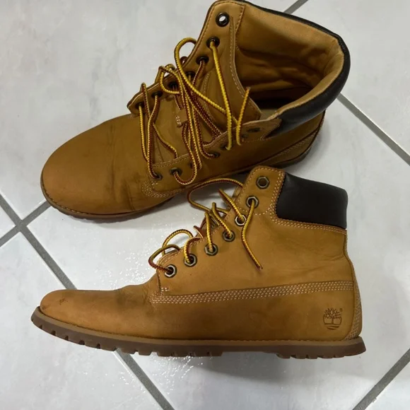 Timberland boots - Picture 2 of 2